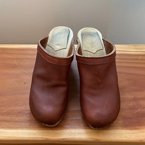 No.6 Old School Clog on High Heel in Bourbon size 38 / us 8